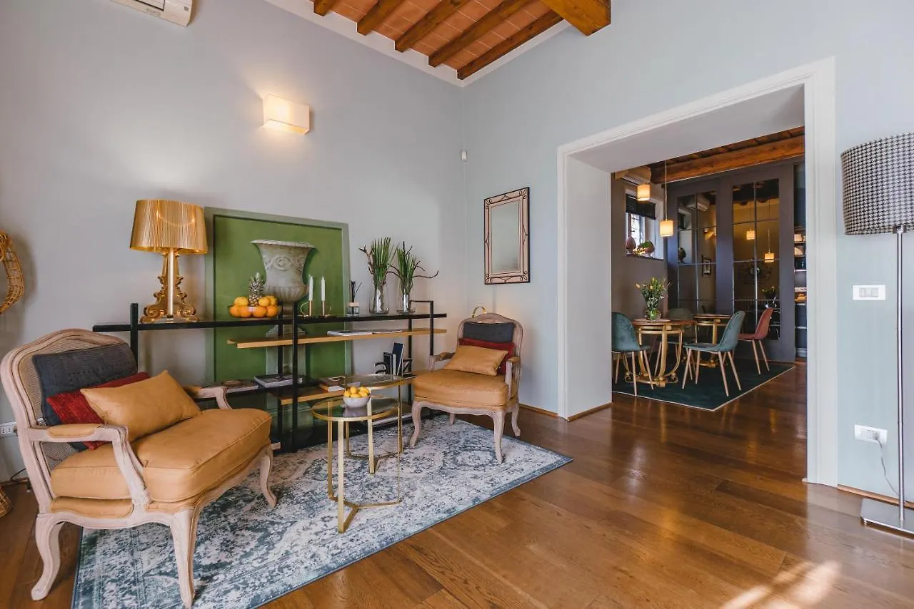 Duchess Boutique De Charme Bed & Breakfast Florence 3*,